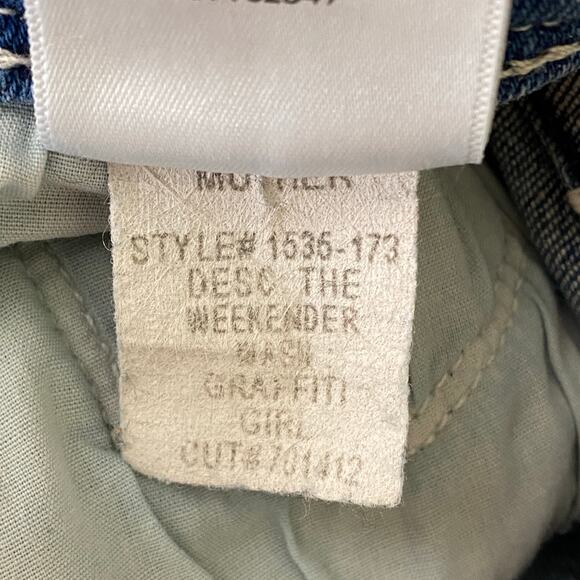 🛑SOLD🛑 Mother The Weekender Fray Jeans Size 25 Graffiti Girl Blue Mid Rise Flare - Picture 12 of 14